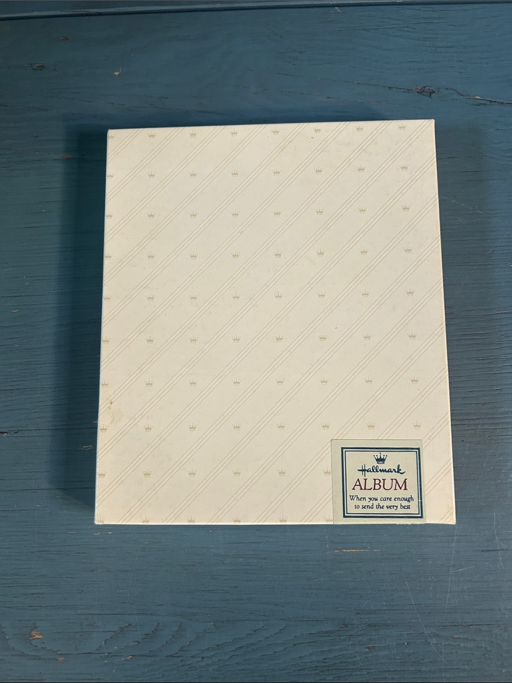 Hallmark Great Escapes - Travel Journal Cream & Blue Keepsake Photo Album Box